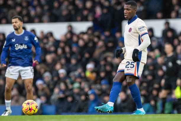 策略上也精 策略上也精